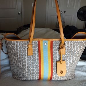 Tory Burch Gemini Link Tote